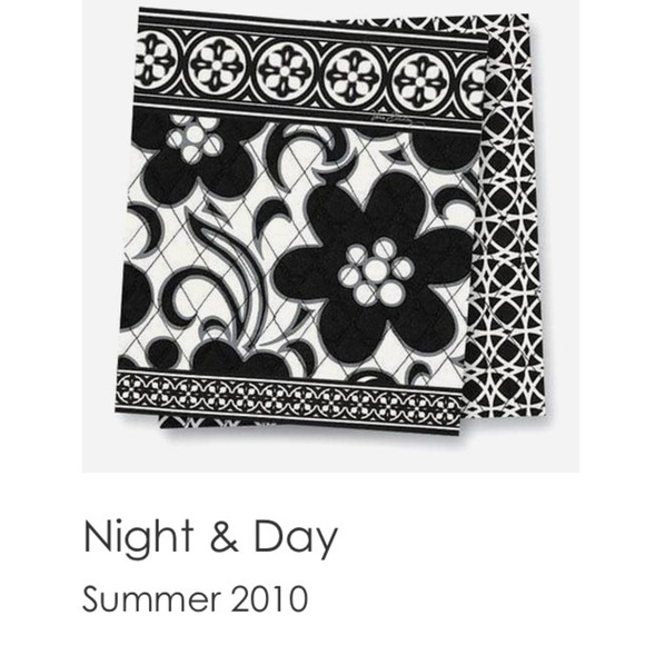 VERA BRADLEY Night & Day 2010 Metropolitan Computer Bag Weekender Black White - Picture 16 of 16